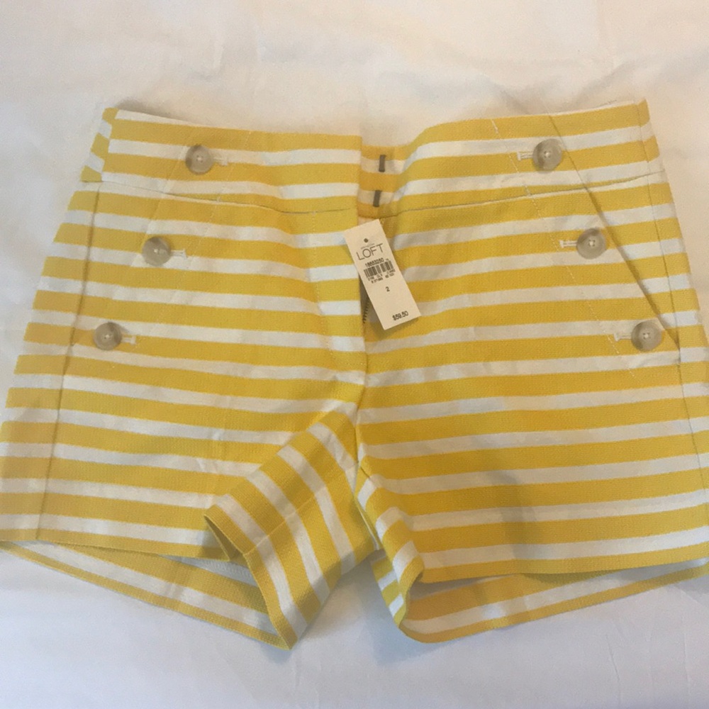 Loft sailor style stripped shorts!